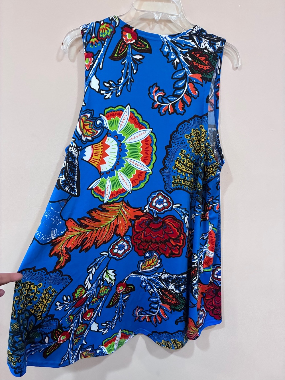 Southern Grace Bright Blue Floral Sleeveless Open-Front Tank - Picture 2 of 5
